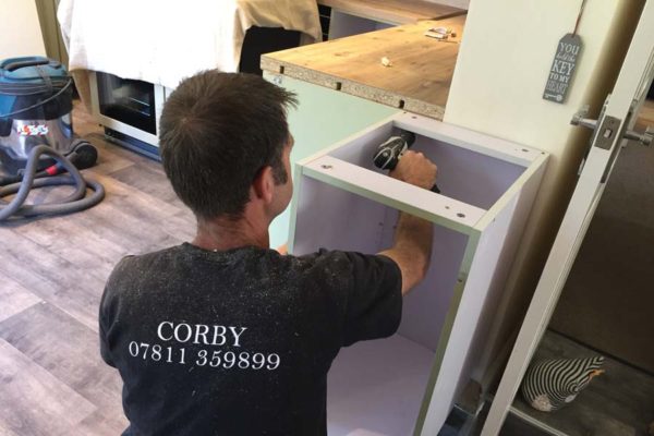 fitting-cupboards-in-kitchen-in-corby fitting cupboards in kitchen in corby