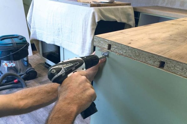professional-kitchen-fitter-corby-and-kettering professional kitchen fitter corby and kettering