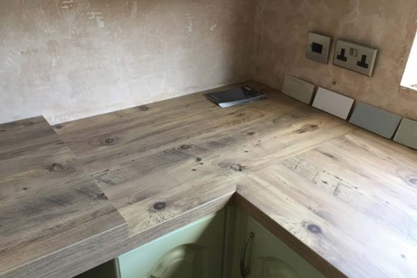 professionally-mitred-joints-of-worktop-corby-and-kettering professionally mitered joints of worktop corby and kettering