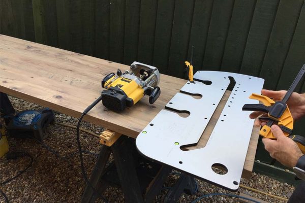 routing-a-worktop-in-corby