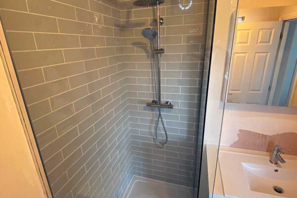 bathroom-fitted-in-corby-northamptonshire-2-satisfaction