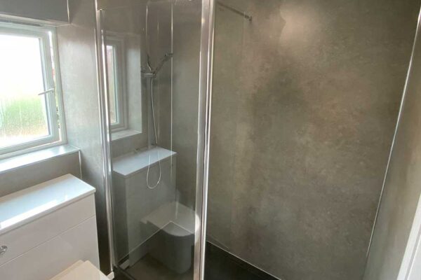 bathroom-fitters-in-corby-6