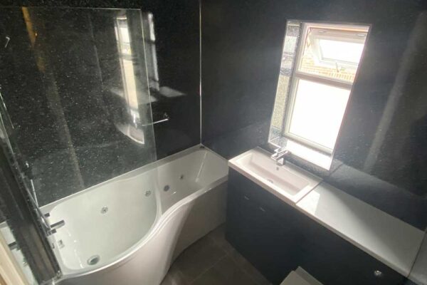 bathroom-fitters-in-corby-9